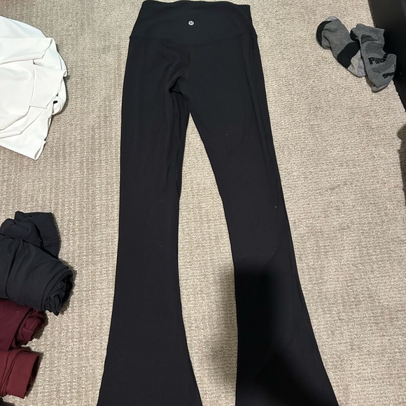 lululemon athletica Black Flared Leggings - Picture 1 of 5